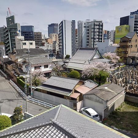 Base Osaka Apartment Exterior photo