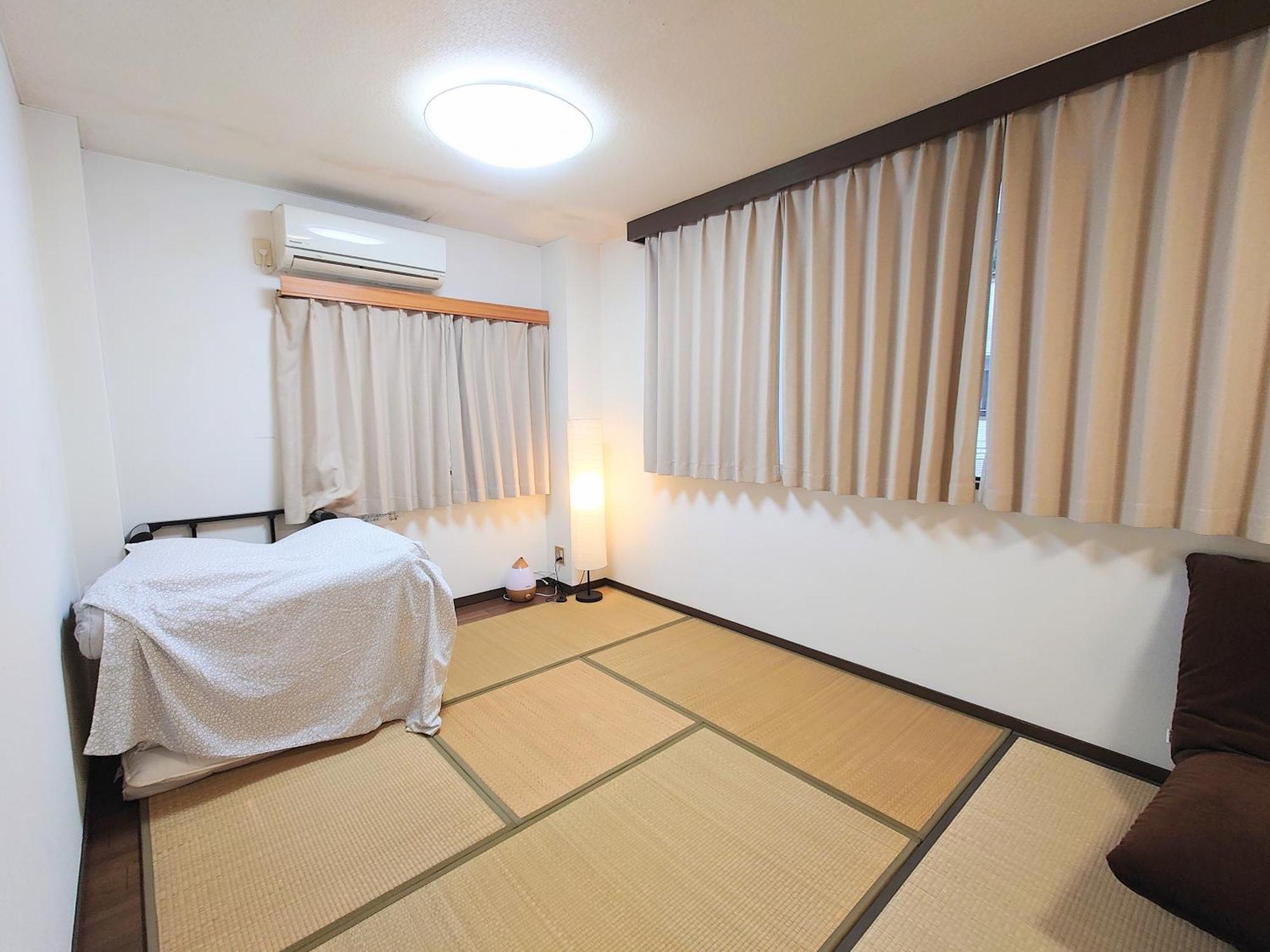 Base Osaka Apartment Exterior photo