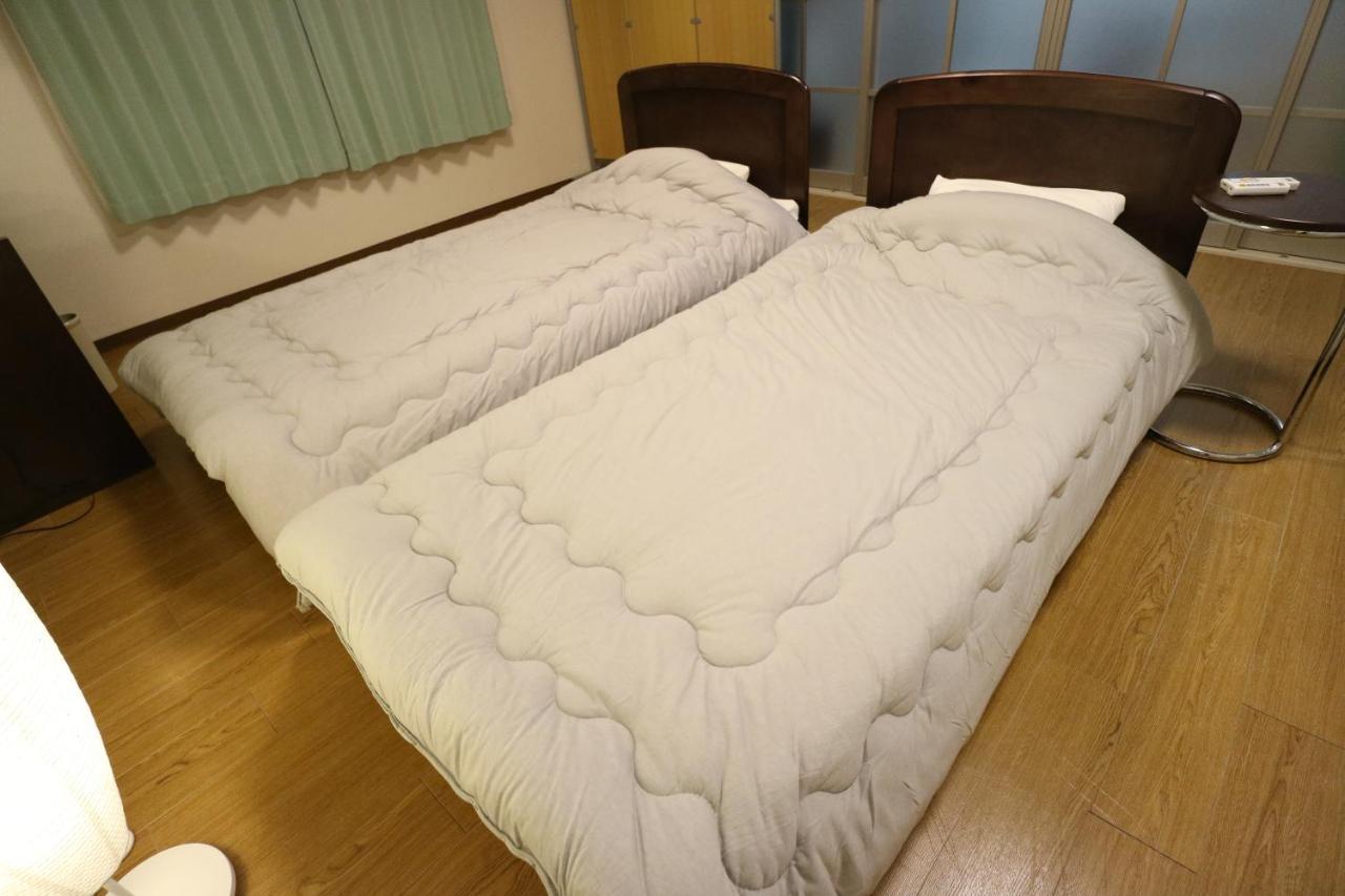Base Osaka Apartment Exterior photo